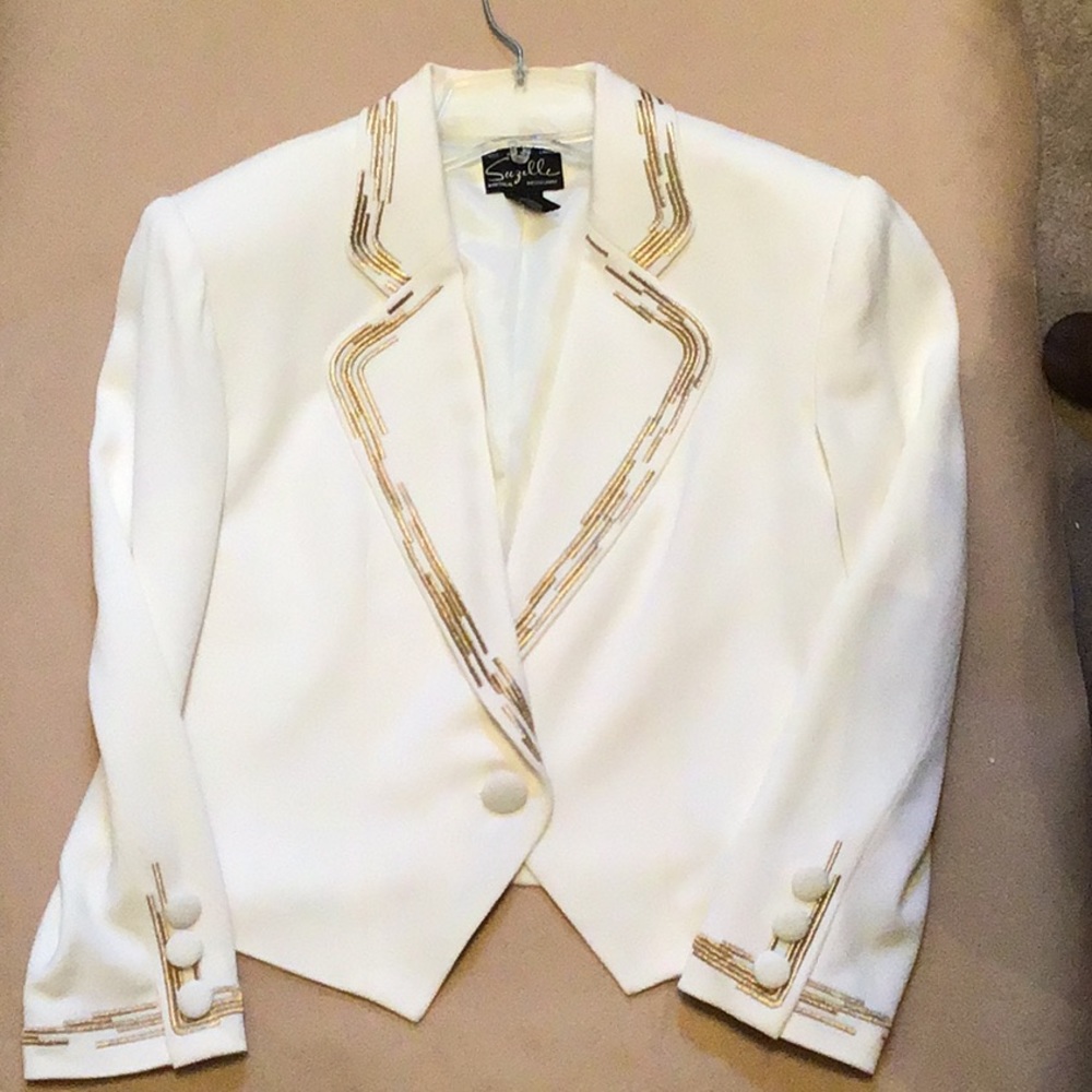 Cream and Metallic Gold Blazer by Suzelle